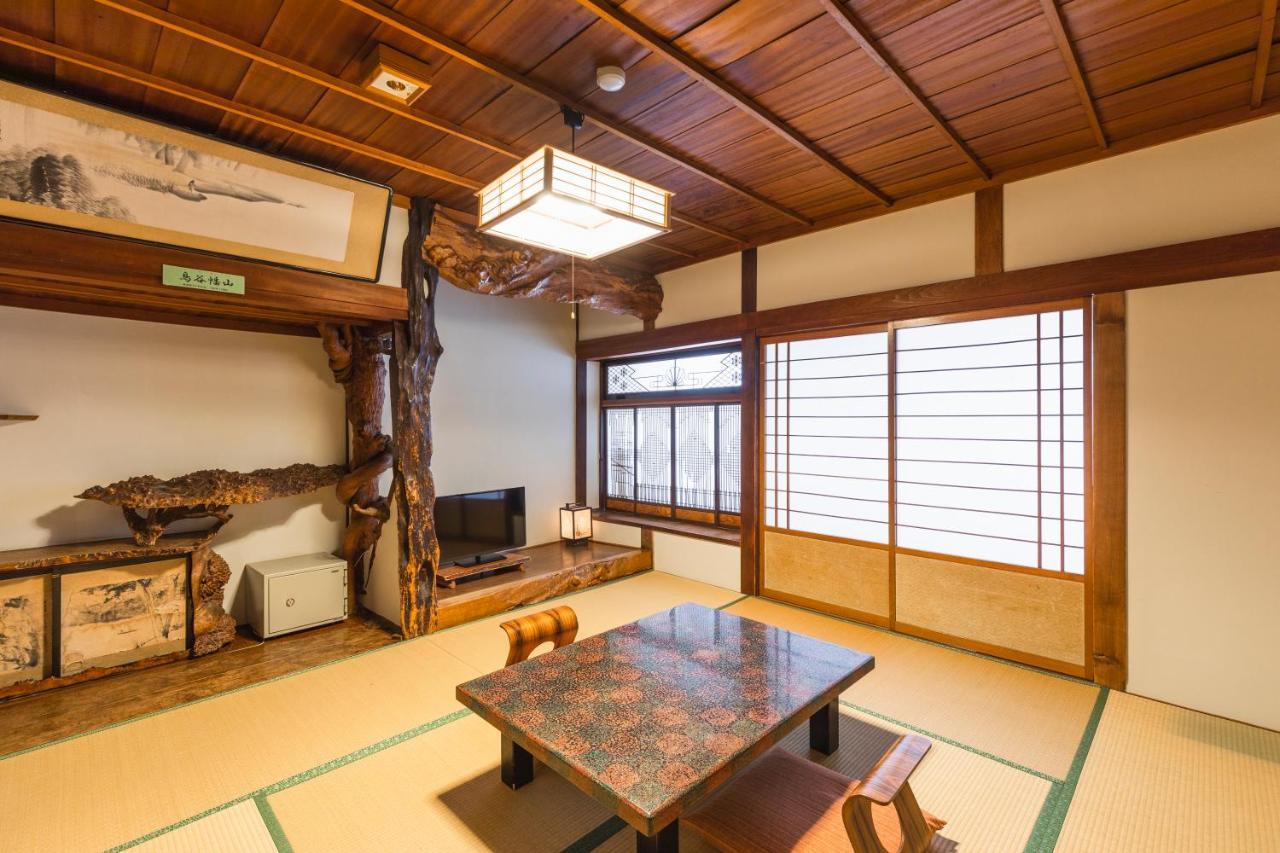 Tsuta Onsen Ryokan تووادا المظهر الخارجي الصورة