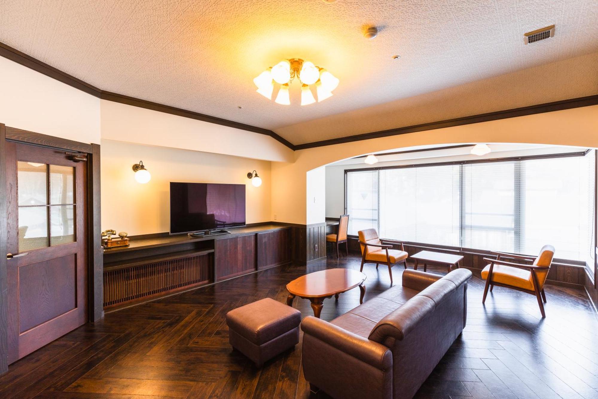 Tsuta Onsen Ryokan تووادا الغرفة الصورة